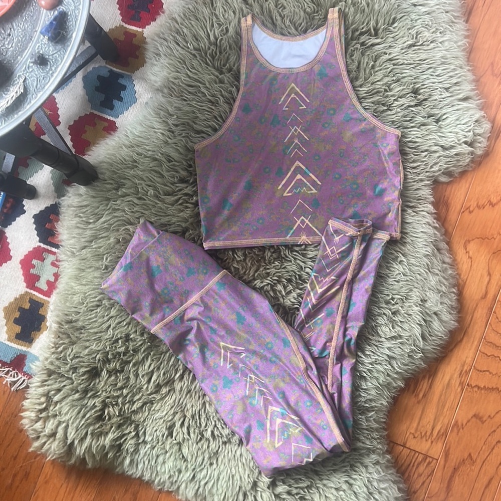 Teeki set in meadow print